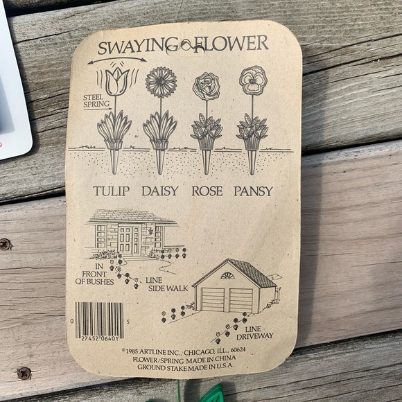 Vintage 1985 Swaying Pansy Flower Lawn Decor ArtLine 80s Red - Picture 4 of 6